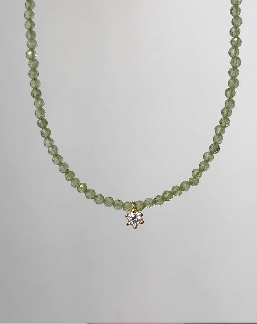 Elise Minimal Gemstone Peridot Necklace