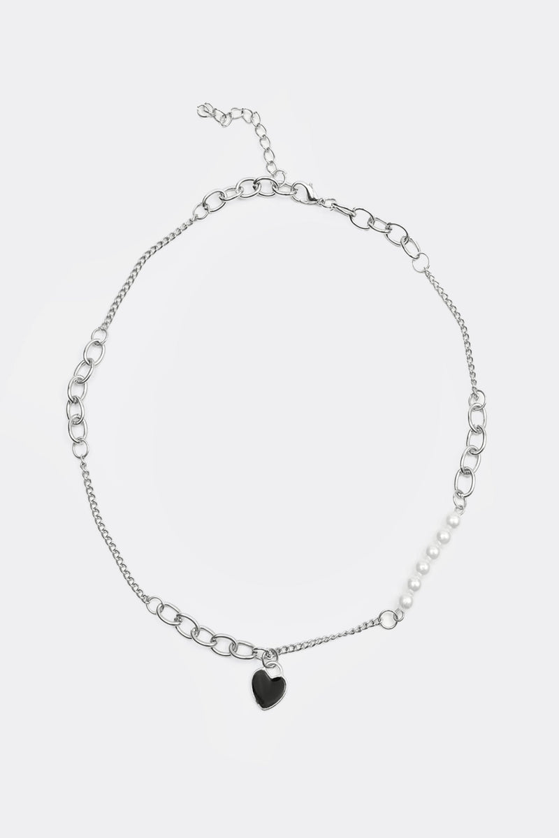 Faux Pearl Heart Pattern Necklace