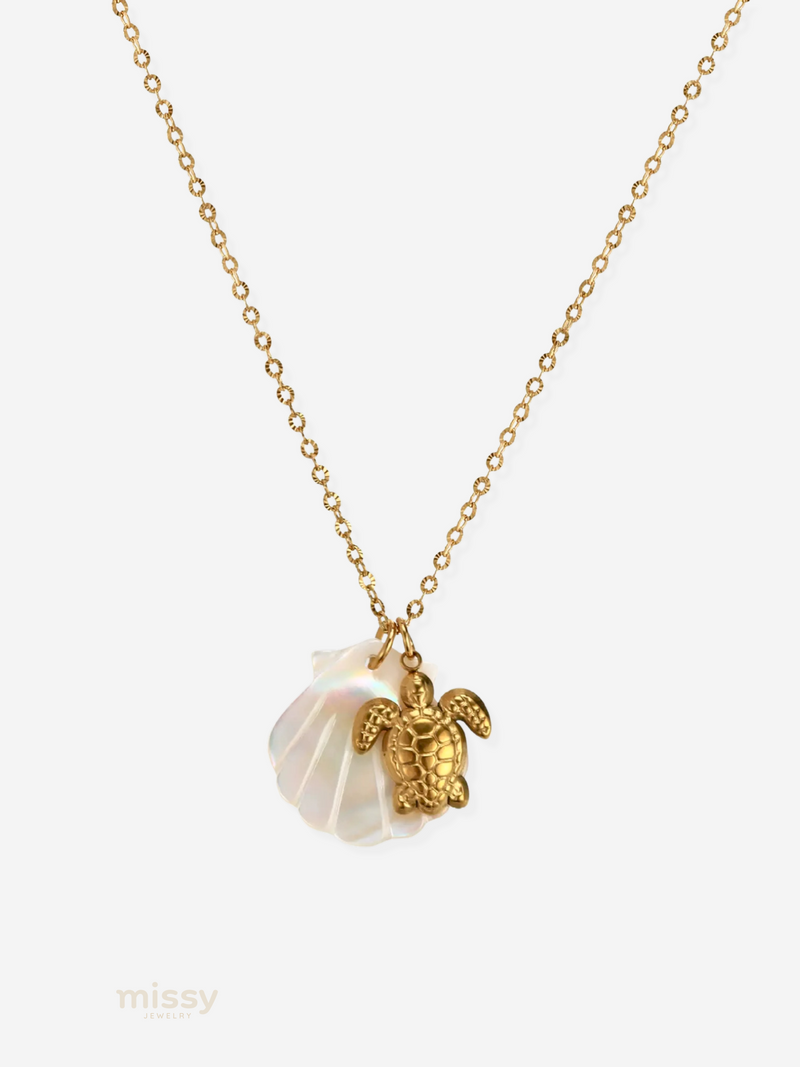 Susie Ocean Charm Shell Necklace