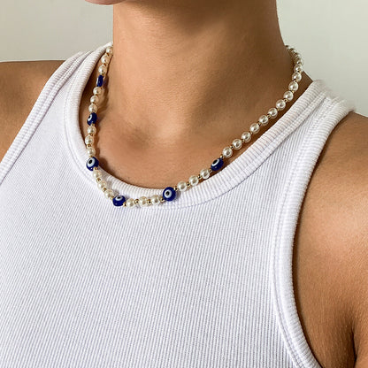 Geometric Simple Ot Buckle Single-layer Clavicle Chain Retro Stitching Artificial Pearl Eye Necklace