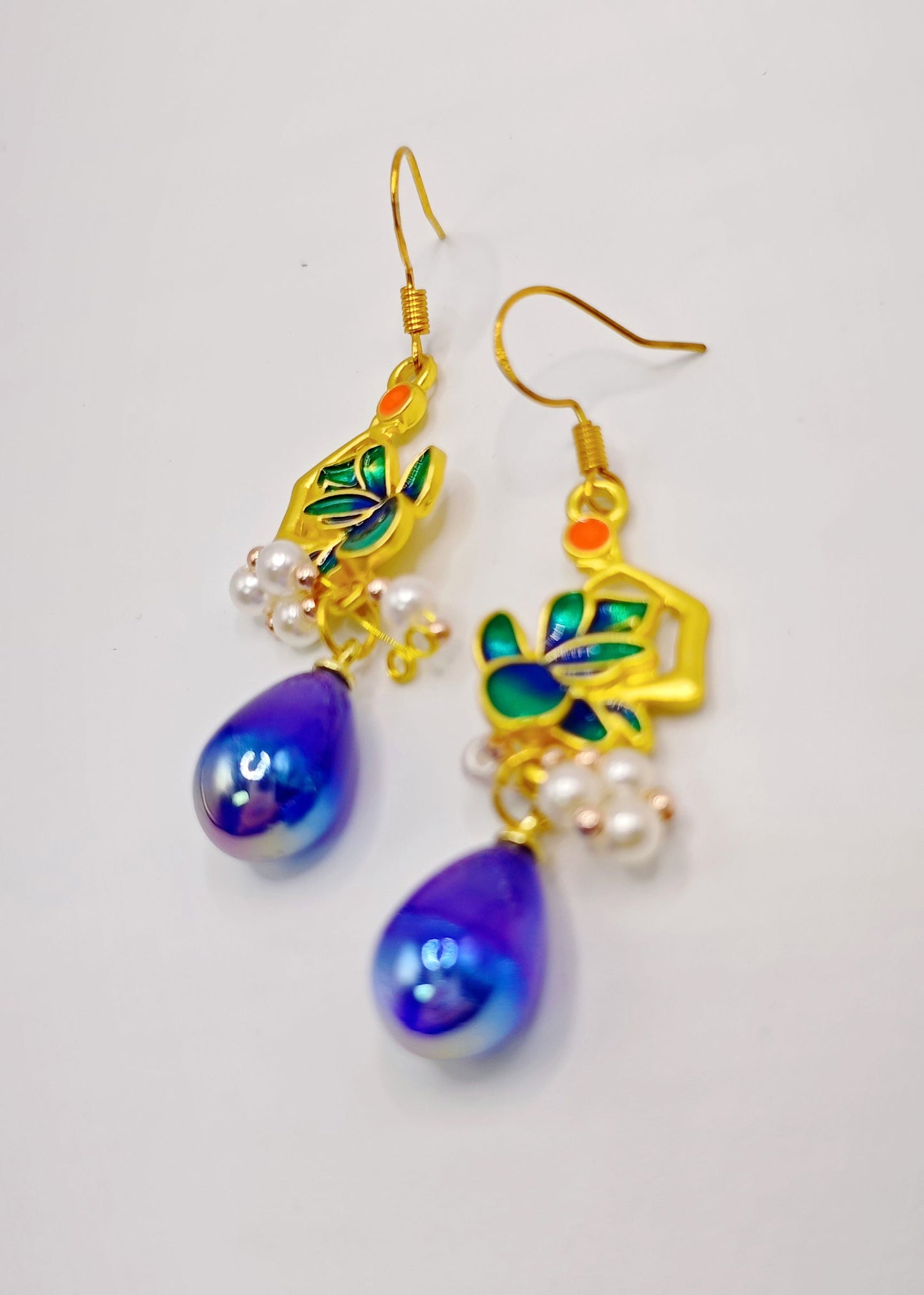 Peacock Blue Water Droplet Gem Stone Drop Earrings