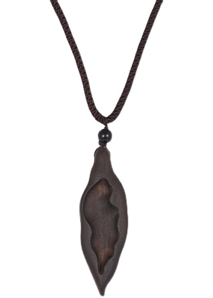 Simple Black Hand Knitting Leaf Pendant Necklace