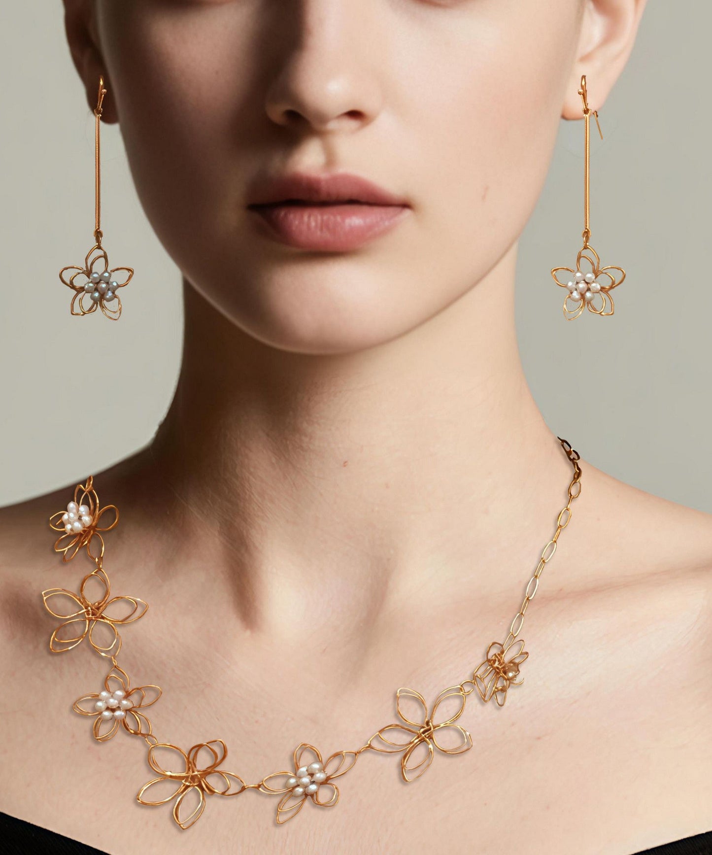 Fine Gold Metal Alloy Hollow Out Lariat Necklace and Drop Earrings Two-piece Set