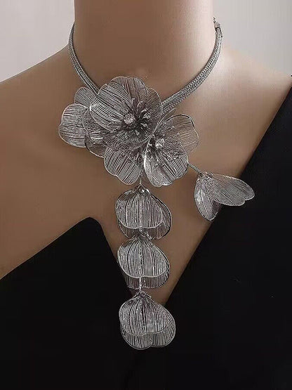 Chains Flower Shape Rhine Stones Color Necklaces Accessories