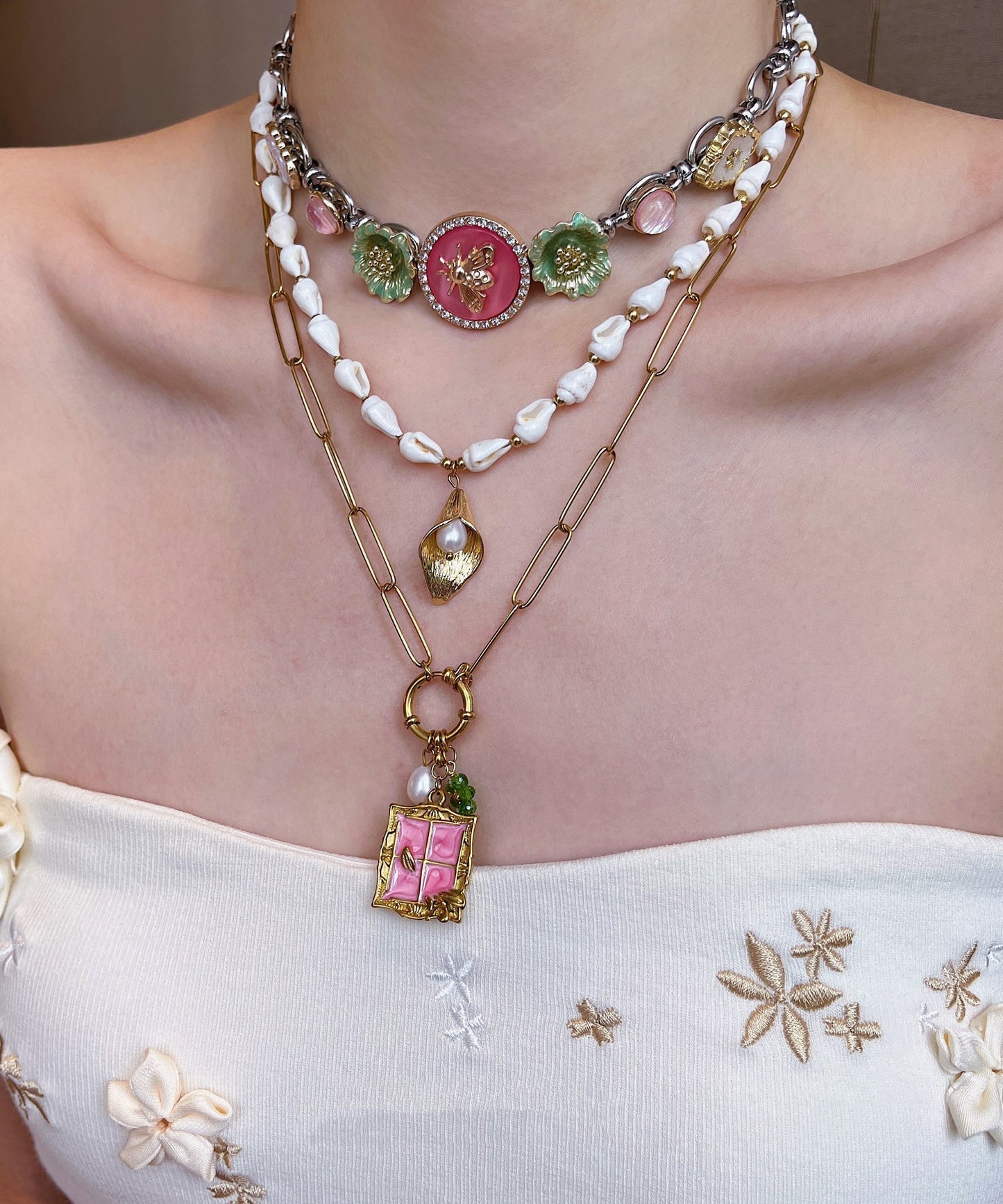 White Shell Layering Alloy Three Piece Set Pendant Necklace