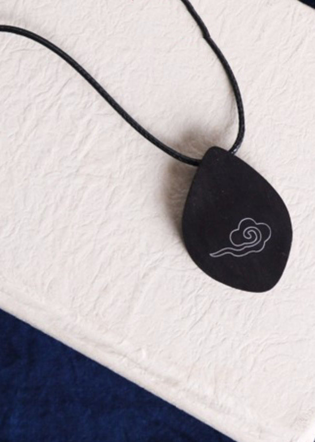 Fine Chocolate Hand Knitting Xiangyun Pendant Necklace