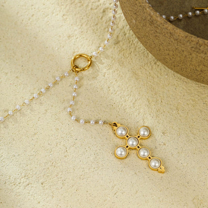 Mini Pearl Necklace