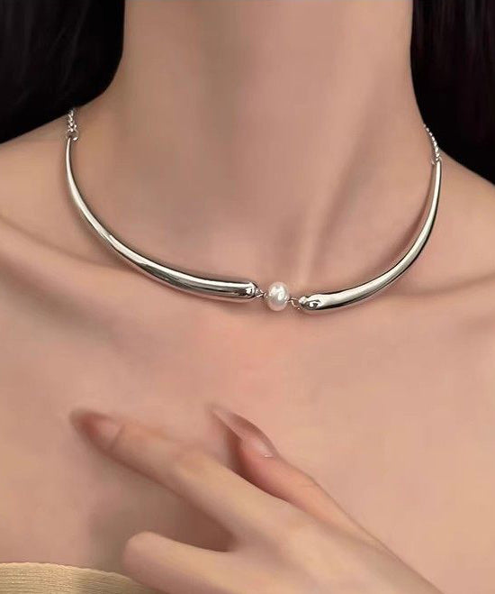 Pearl Patchwork Fine Tungsten Steel Choker