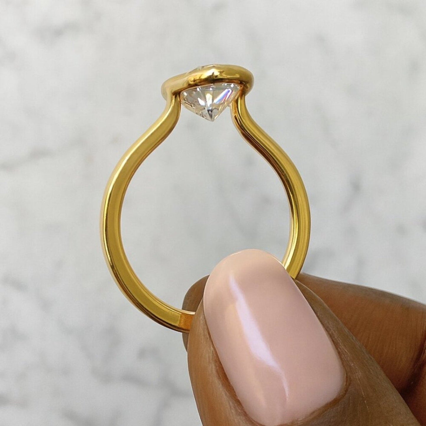 "palmer" Modern Oval Ring