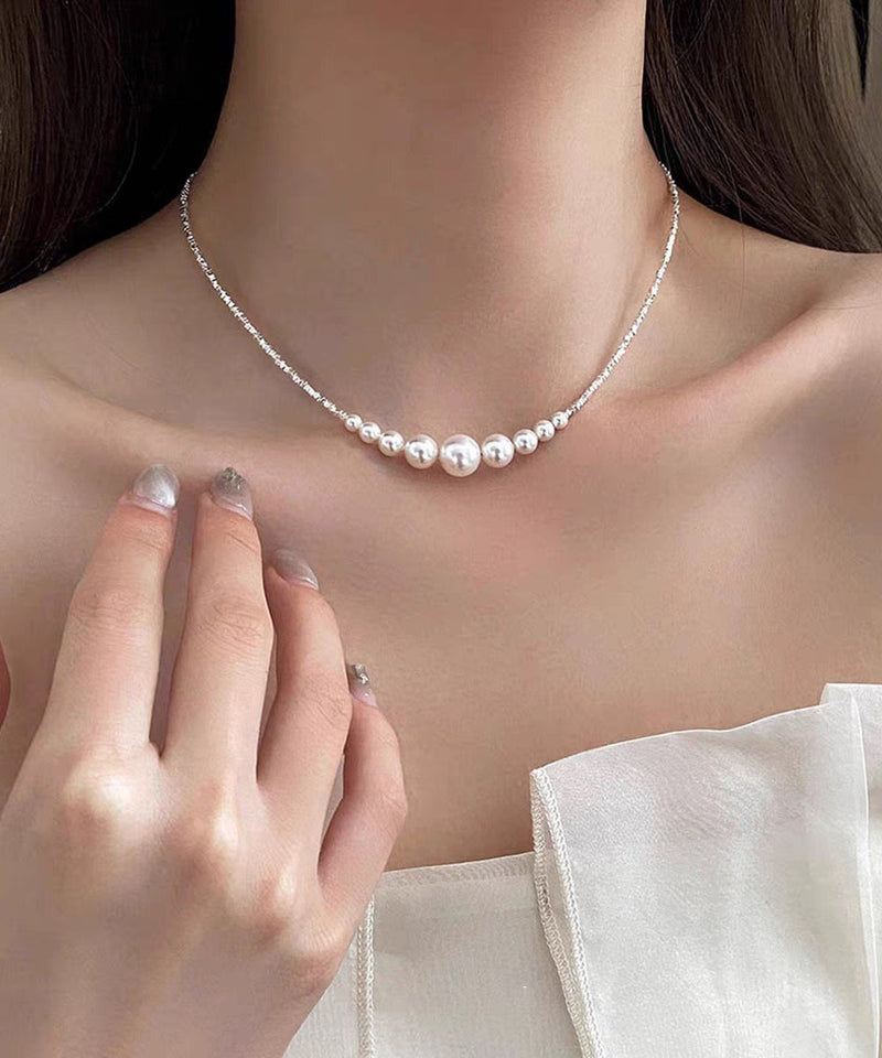 White Alloy Broken Silver Pearl Pendant Necklace