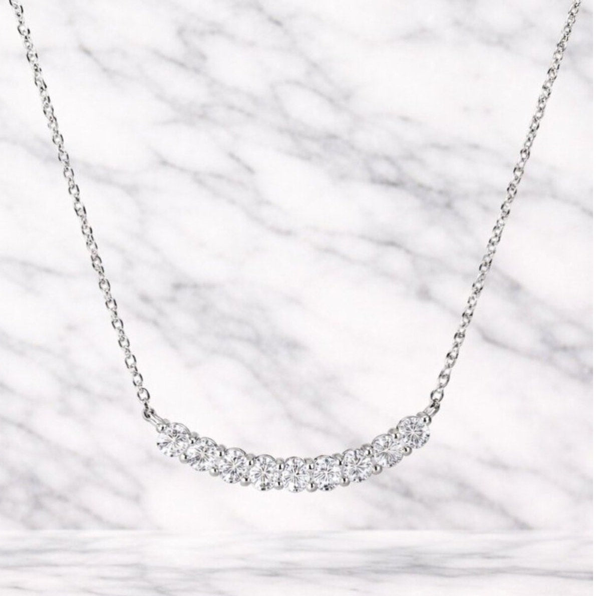 "cambridge" Silver Bling Necklace