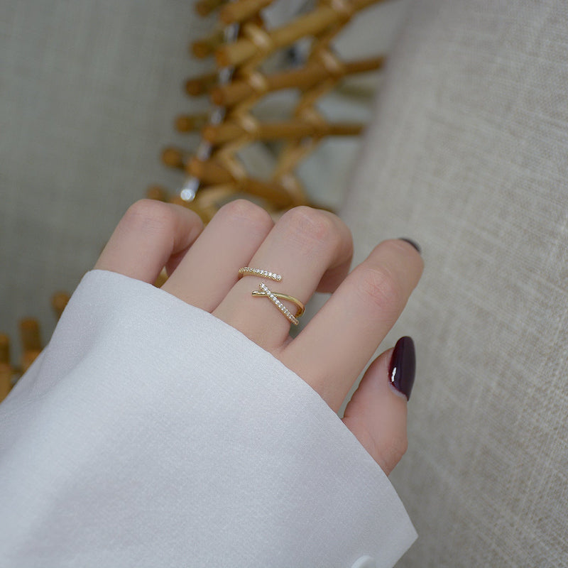 Susan 9 to 5 Ring