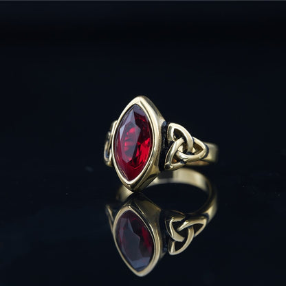 Triquetra's Black Onyx Guardian Ring