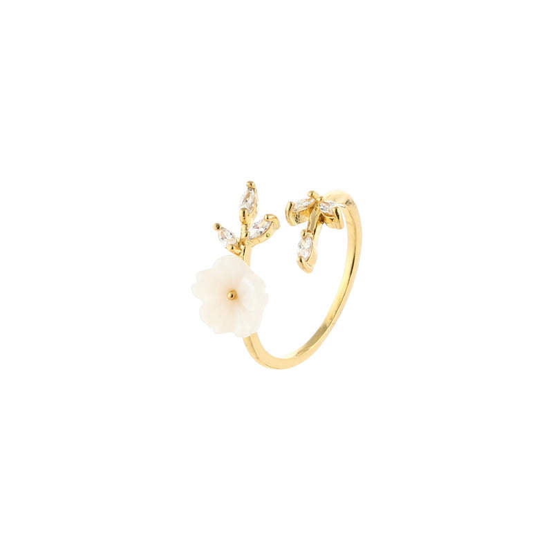 Copper Luck Ring With Plum Blossom Leaf Pattern