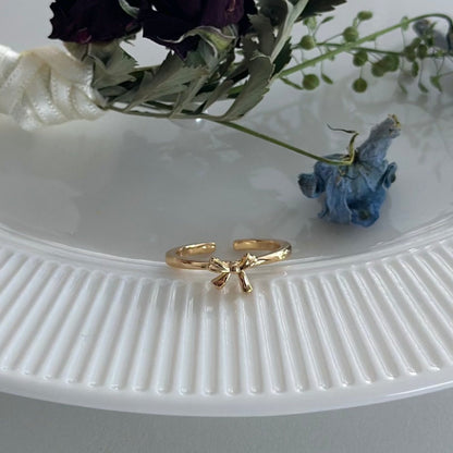 Lilou Bow Ring