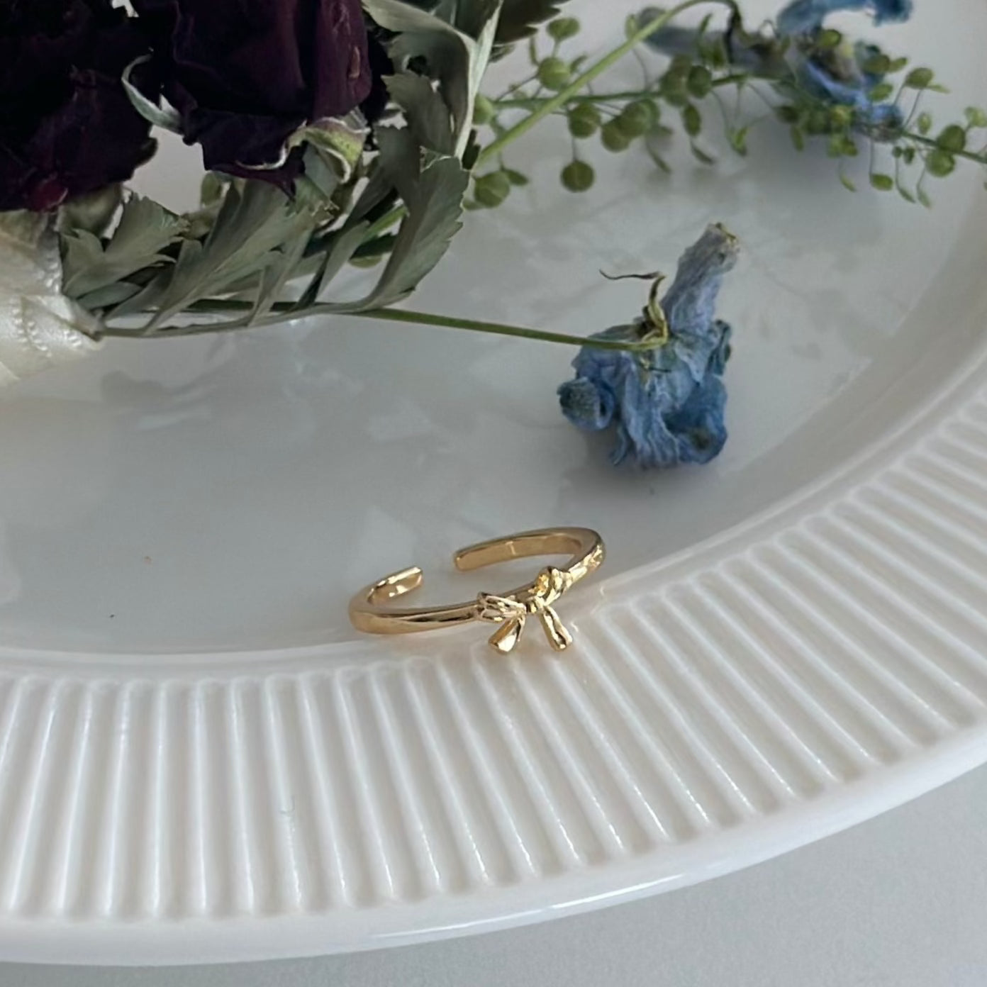 Lilou Bow Ring