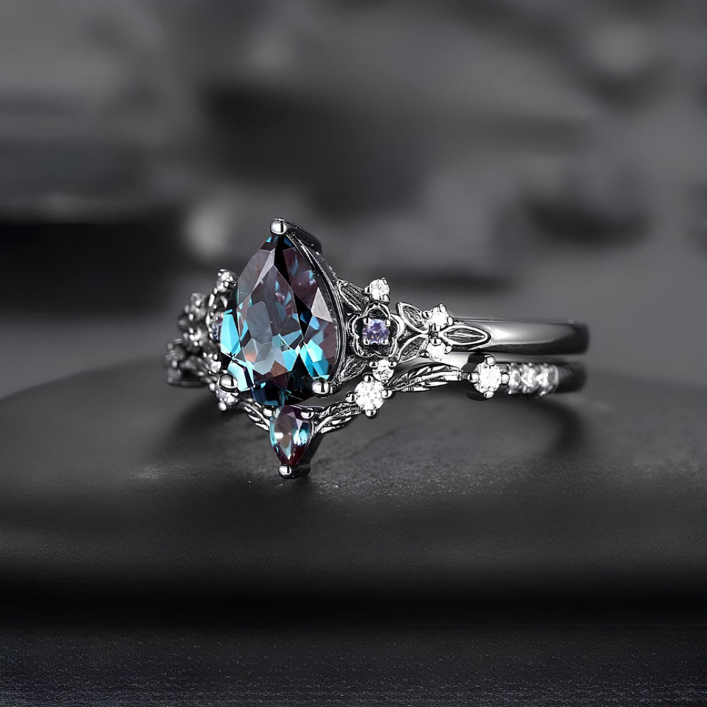 Bloom of the Dark Moon Ring Set