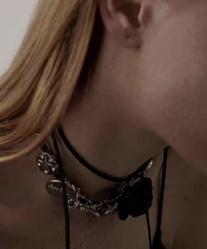 Black Sterling Silver Rose Necklace Yr011