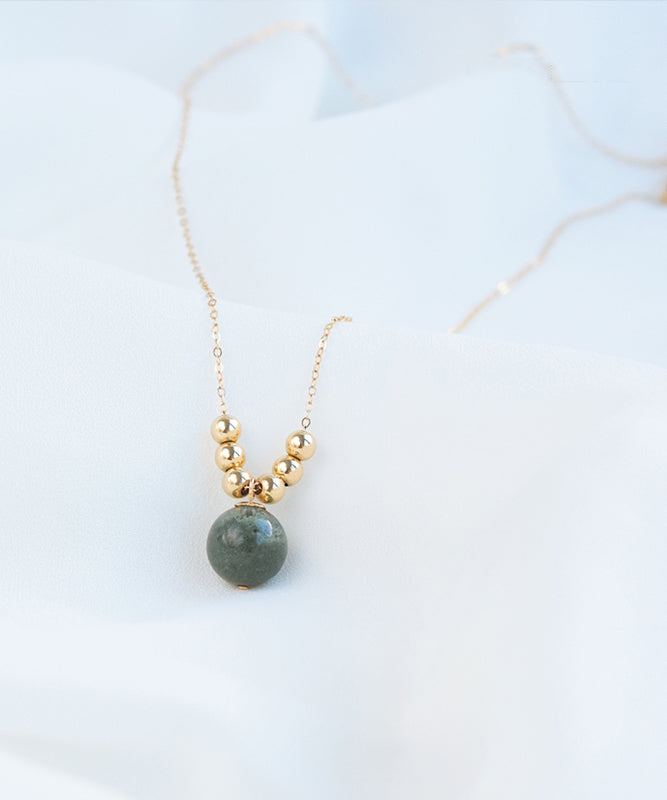 Classy Gold 14k Gold Crystal Pendant Necklace