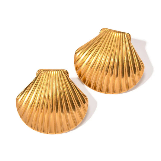 Louisa | Seashell Earrings