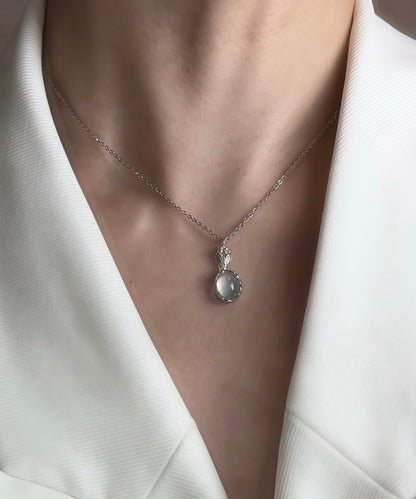 Fine Gem Stone Metal Necklace
