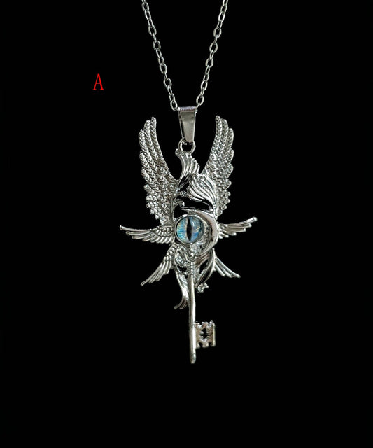 Light Design Metal Pendant Necklace