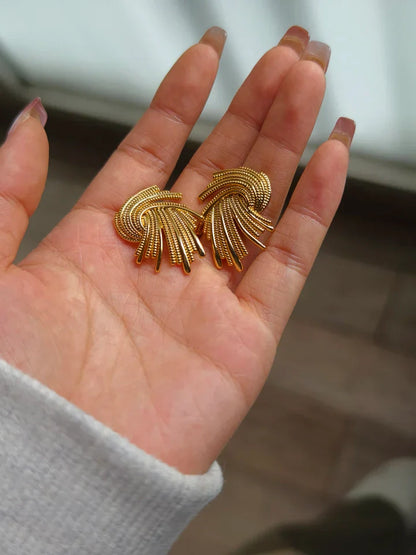Eden Retro Gold Earrings
