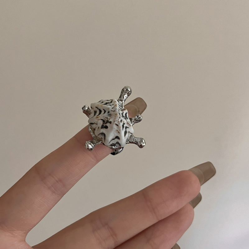 Lawson Stacked Shell Starfish Ring