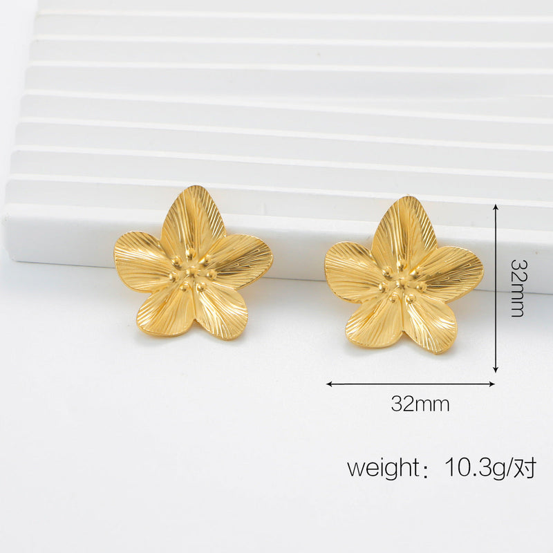 Courtlyn Hammered Irregular Earrings