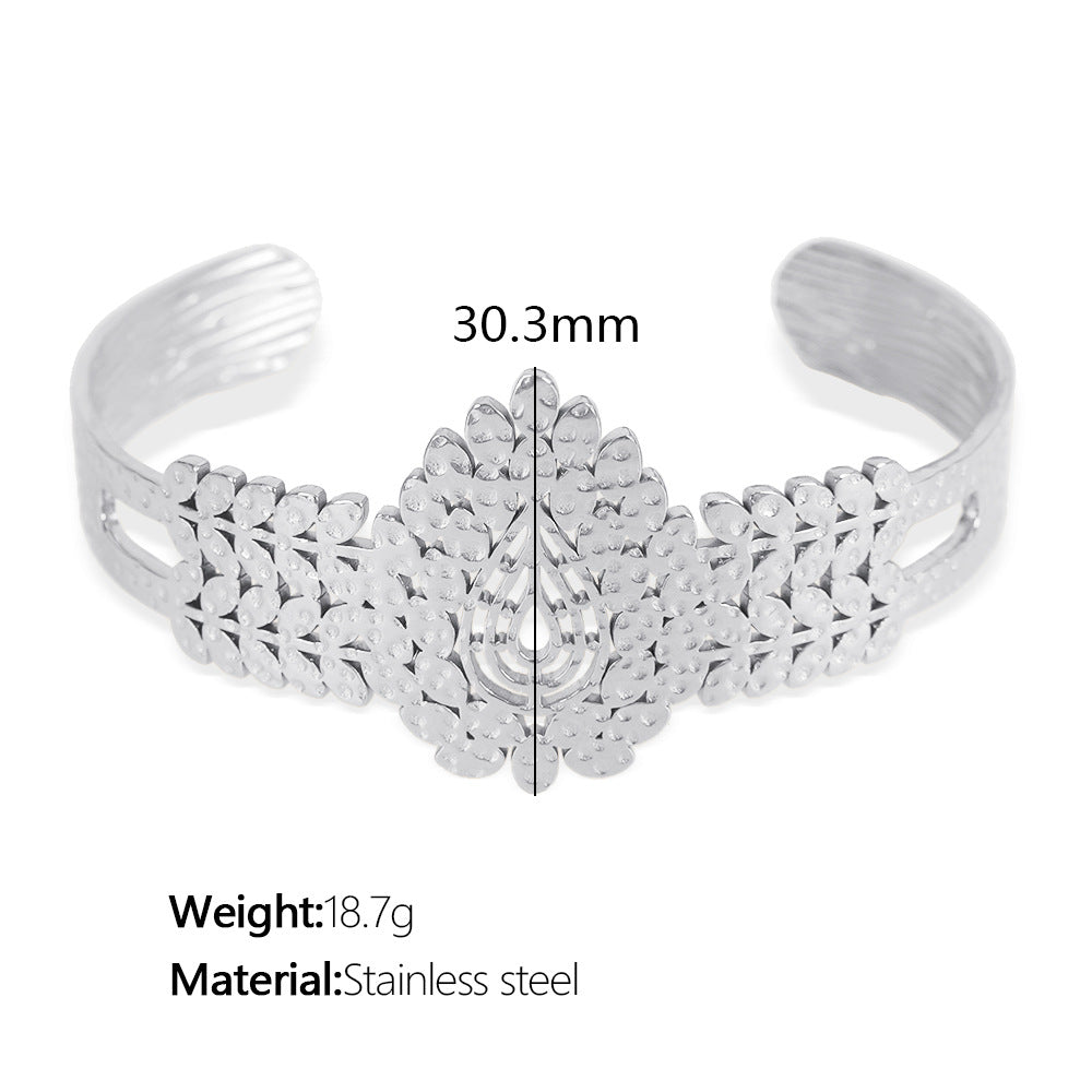 Ileana Sculpted Cuff Bracelet