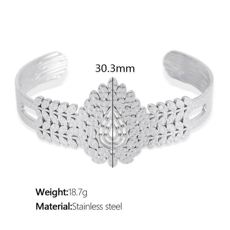 Ileana Sculpted Cuff Bracelet