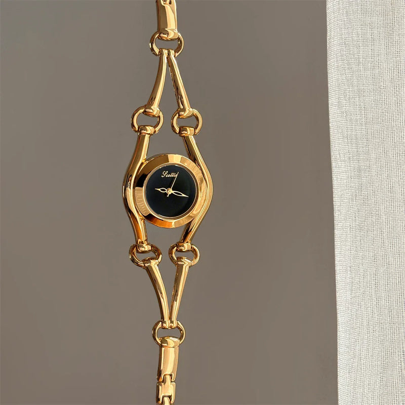 Concave Bracelet Chain Watch