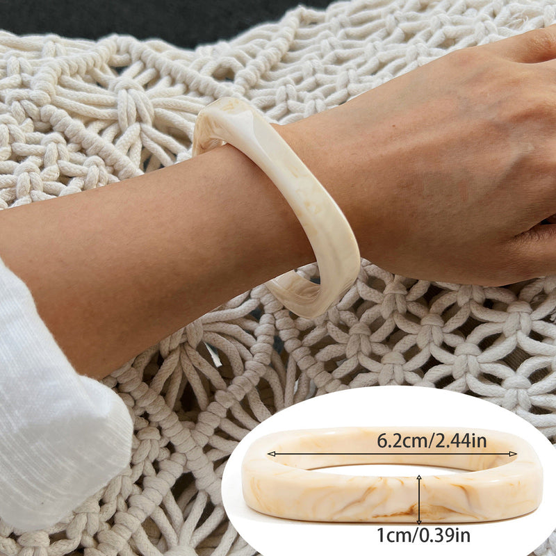 Ivyonna Irregular Resin Bangle