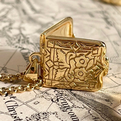 Kai Keepsake Locket Necklace