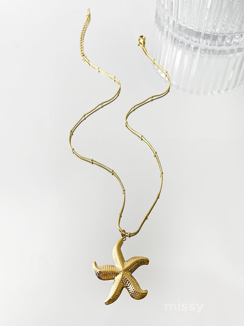 Dia Ocean Inspired Necklace