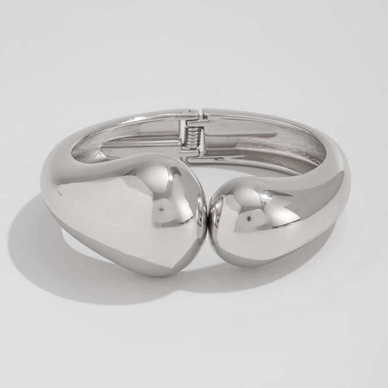 Reid Irregular Water Drop Cuff