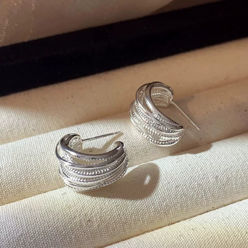 C-shaped Gold Hoop Earrings