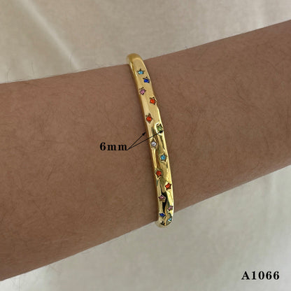 Nilah Diamond Heart Charm Bracelet