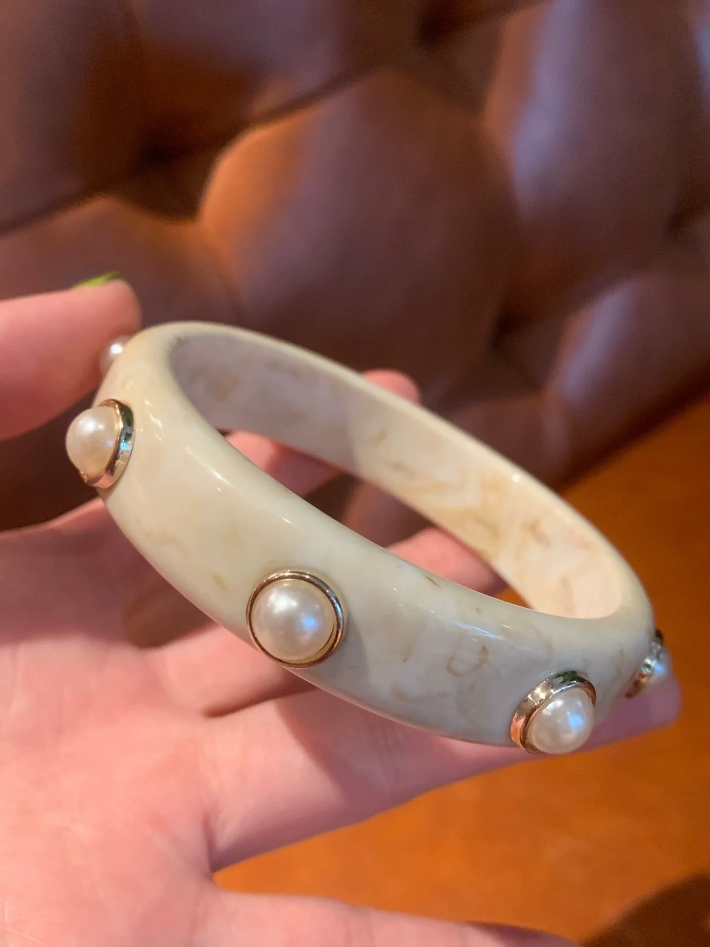 Tallulah Resin Shell Bangle