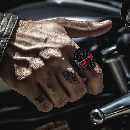 Biker Red Eye Skull Ring for in Stainless Steel