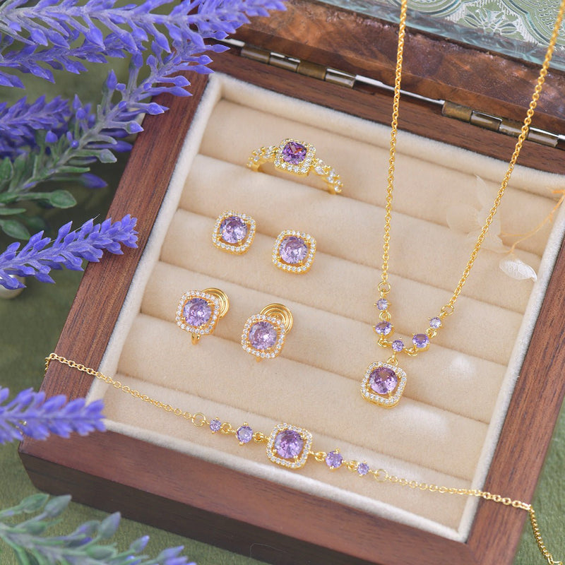 Angelica Baroque Necklace