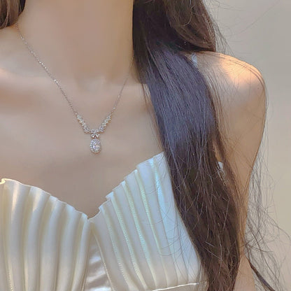 Baroque Crystal Laurel Necklace
