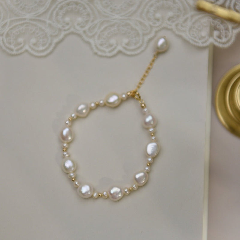 Kayleen Pearl Bracelet