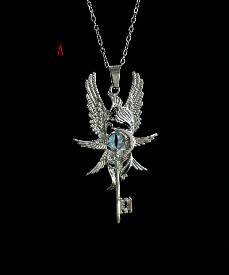 Light Design Metal Pendant Necklace