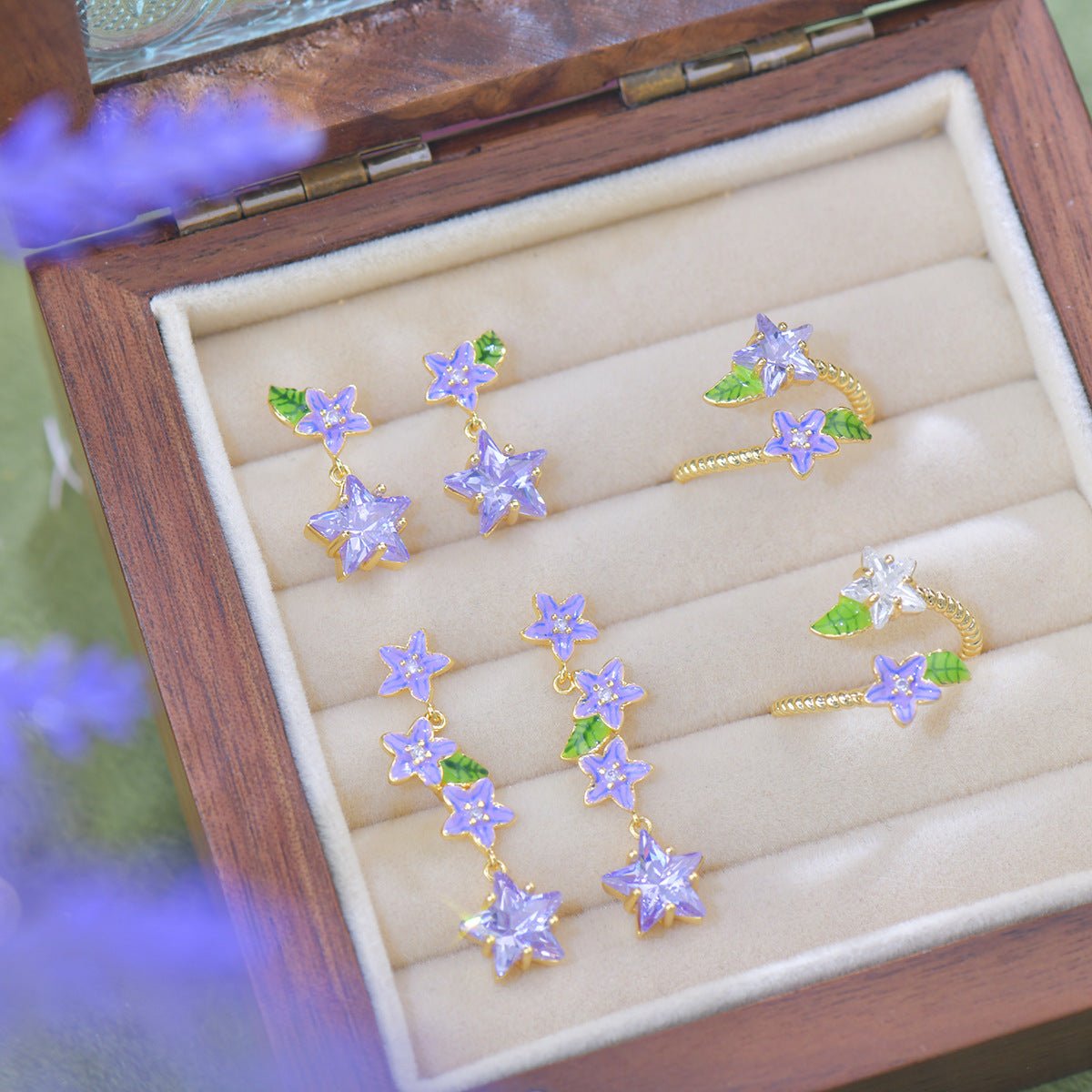 Bellflower Ballad Ring
