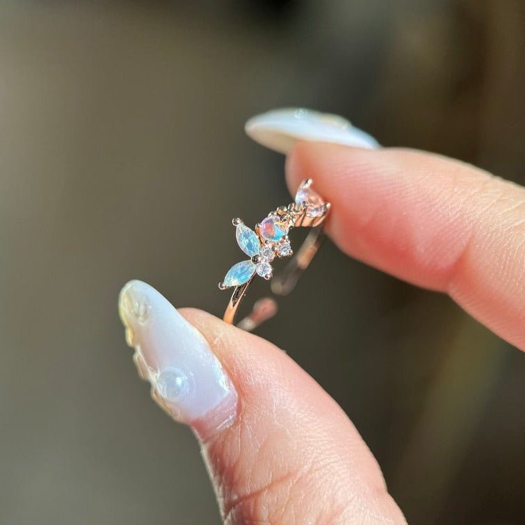 [] Freya Butterfly Ring in Rose Gold