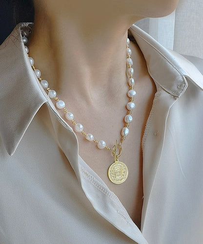 Stylish White Copper Alloy Asymmetric Pearl Pendant Necklace