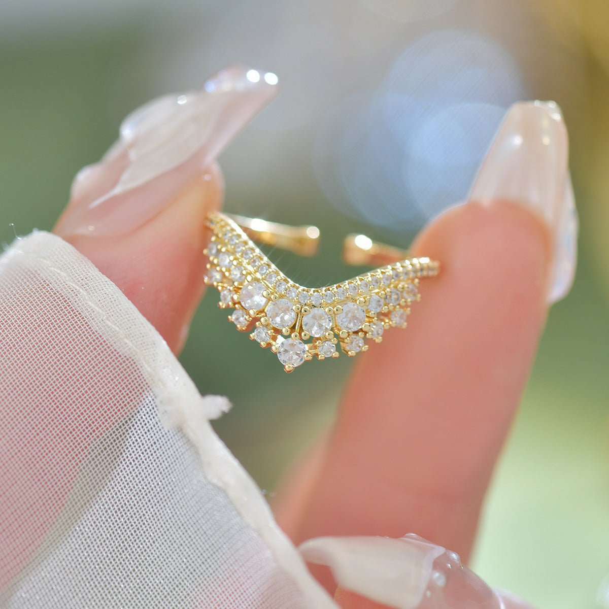 Celestia Tiara Ring in Gold