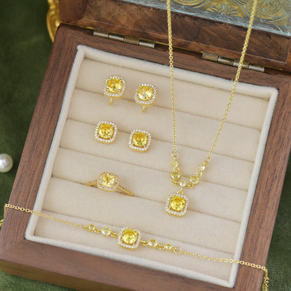 Citrine Halo Du Soleil Necklace