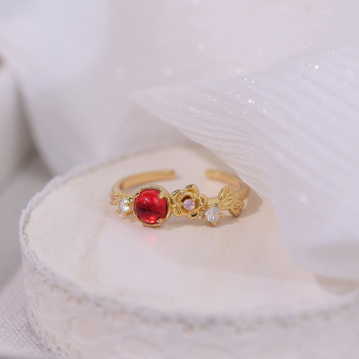 [] Red Gem Rose Ring